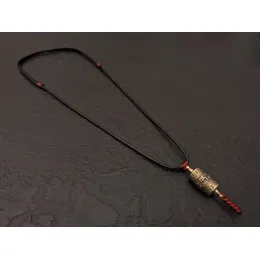 Buddhistische Gebetsmühle Anhänger mit Mantra Om Mani Padme Hum