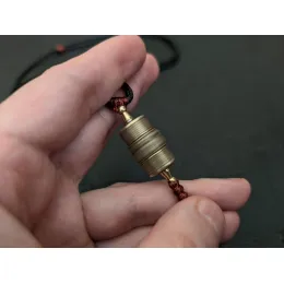 Buddhistische Gebetsmühle Anhänger mit Mantra Om Mani Padme Hum