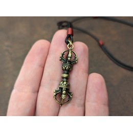 Vajra Dorje Anhänger: Spiritueller Schutz & Erleuchtung