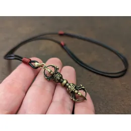 Vajra Dorje Anhänger: Spiritueller Schutz & Erleuchtung