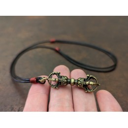 Vajra Dorje Anhänger: Spiritueller Schutz & Erleuchtung