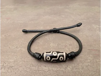 Dzi Armband 9 Augen Dzi-Stein