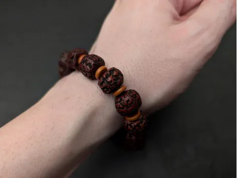 Tibetisches Rudraksha Shiva Armband mit Olivenholz