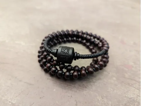 Om Mani Padme Hum Armband & Kette 2-in-1 mit Dzi Stein