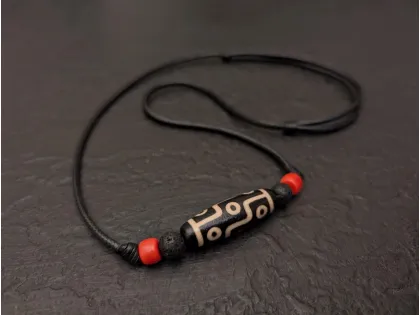 Collana Dzi-Perla 9 Occhi
