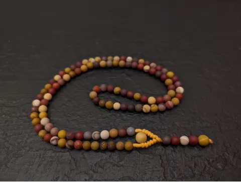 Picasso Jaspis Mala Gebetskette 108 – Spiritueller Schmuck