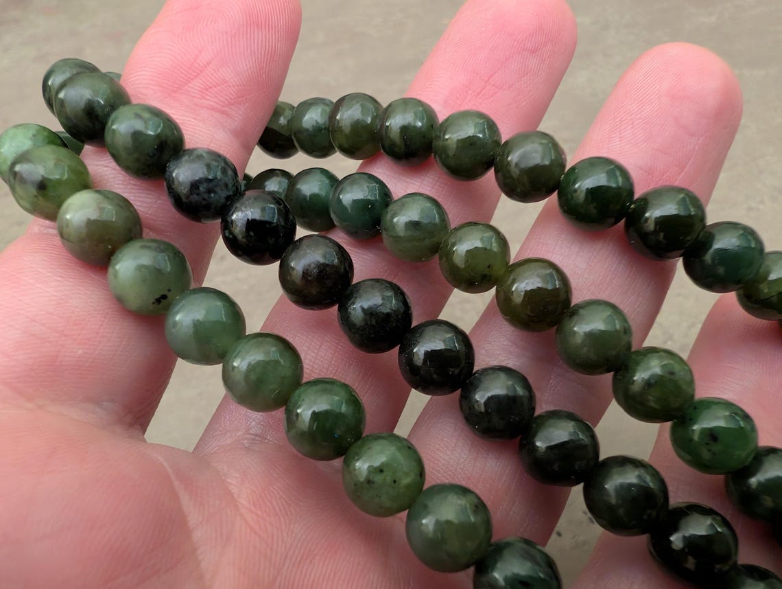 Jade-Nephrit Mala kette