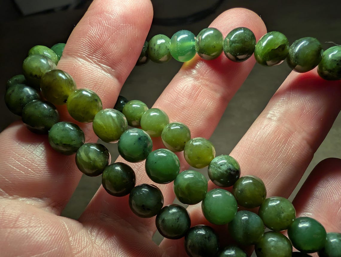Jade-Nephrit Mala kette