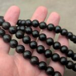 Tibetische Mala aus schwarzem Holz Om Mani Padme Hum