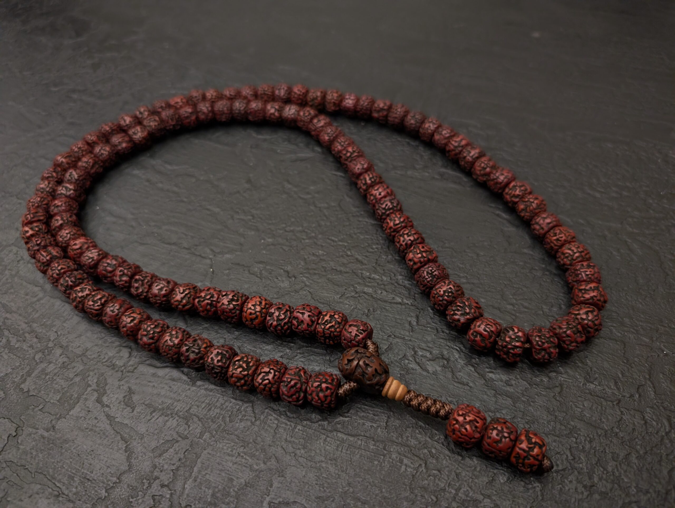 Rudraksha Mala Kette 108 Perlen Gebetsperlen