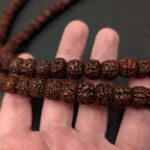 Rudraksha Mala Kette 108 Perlen Gebetsperlen
