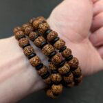 Tibetisches Rudraksha Armband mit Ebenholz