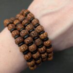 Tibetisches Rudraksha Armband mit Ebenholz