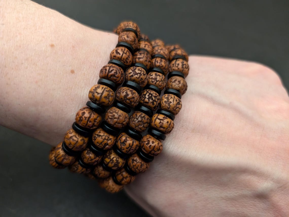 Tibetisches Rudraksha Armband mit Ebenholz