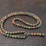 Mala Kette aus Unakit - Ihr Anker für Balance und Herzöffnung