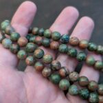 Mala Kette aus Unakit - Ihr Anker für Balance und Herzöffnung