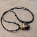 Anhänger aus natürlichem Achat, Gesamtansicht