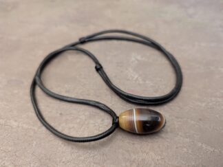 Anhänger aus natürlichem Achat, Gesamtansicht