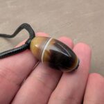 Anhänger aus natürlichem Achat, Nahaufnahme